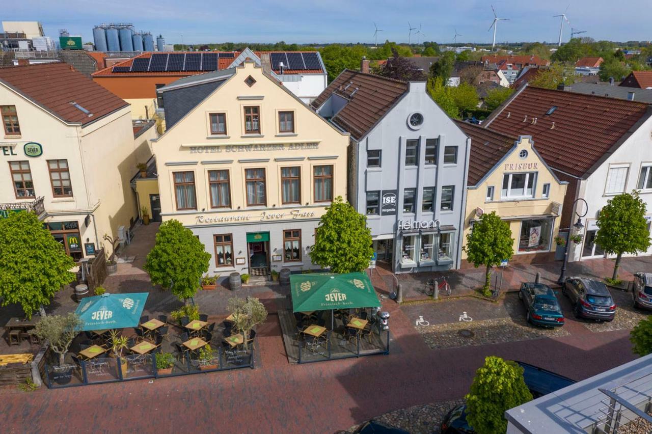 Hotel Schwarzer Adler Jever Ngoại thất bức ảnh
